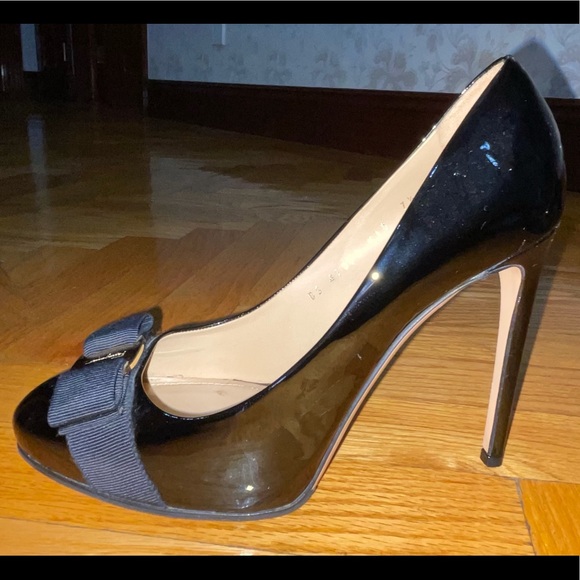 Salvatore Ferragamo Heels - Picture 6 of 9